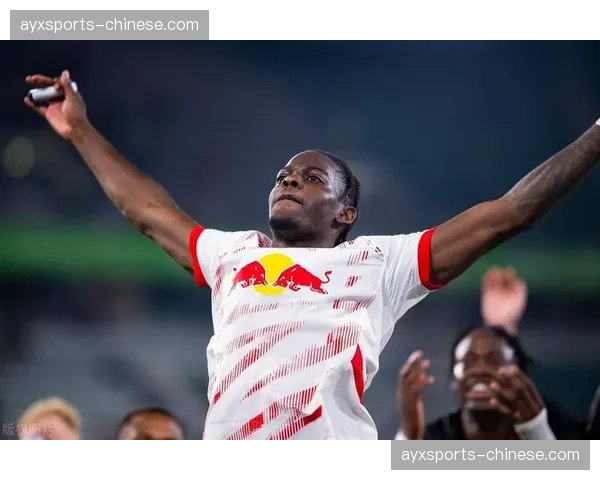 莱比锡4-2逆转霍芬海姆，两队全场跑动距离合计超过240公里