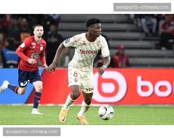 里尔以53分联赛积分排行第3，上升了1个名次